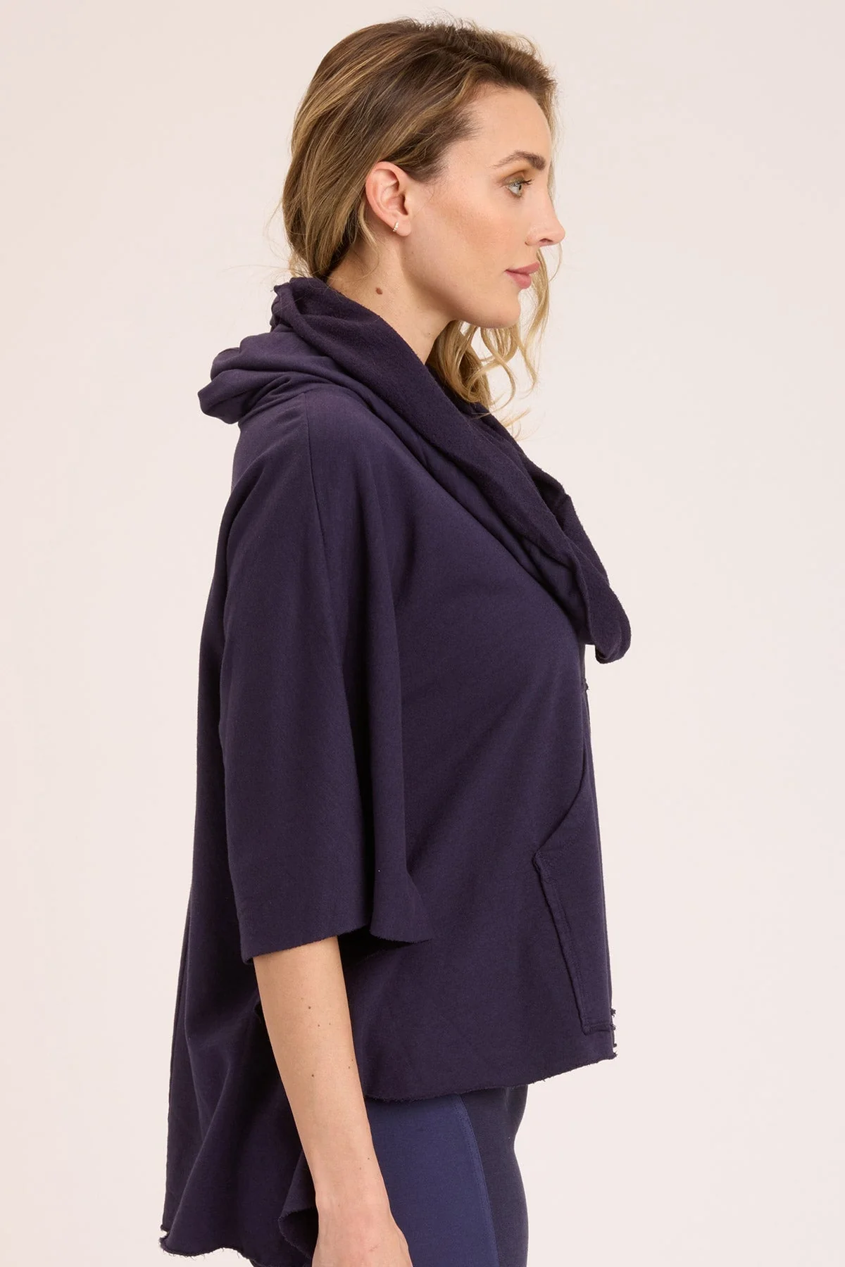 Paige Poncho - Easypint