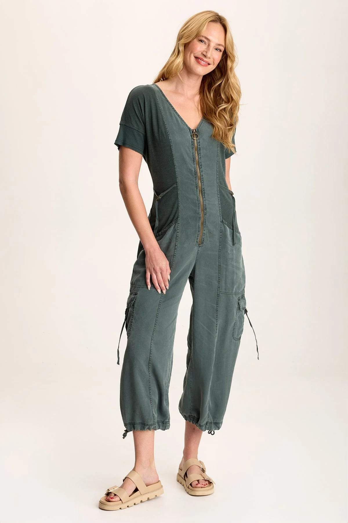 Naveen Short Sleeve Twill Banded Jumpsuit - Easypint