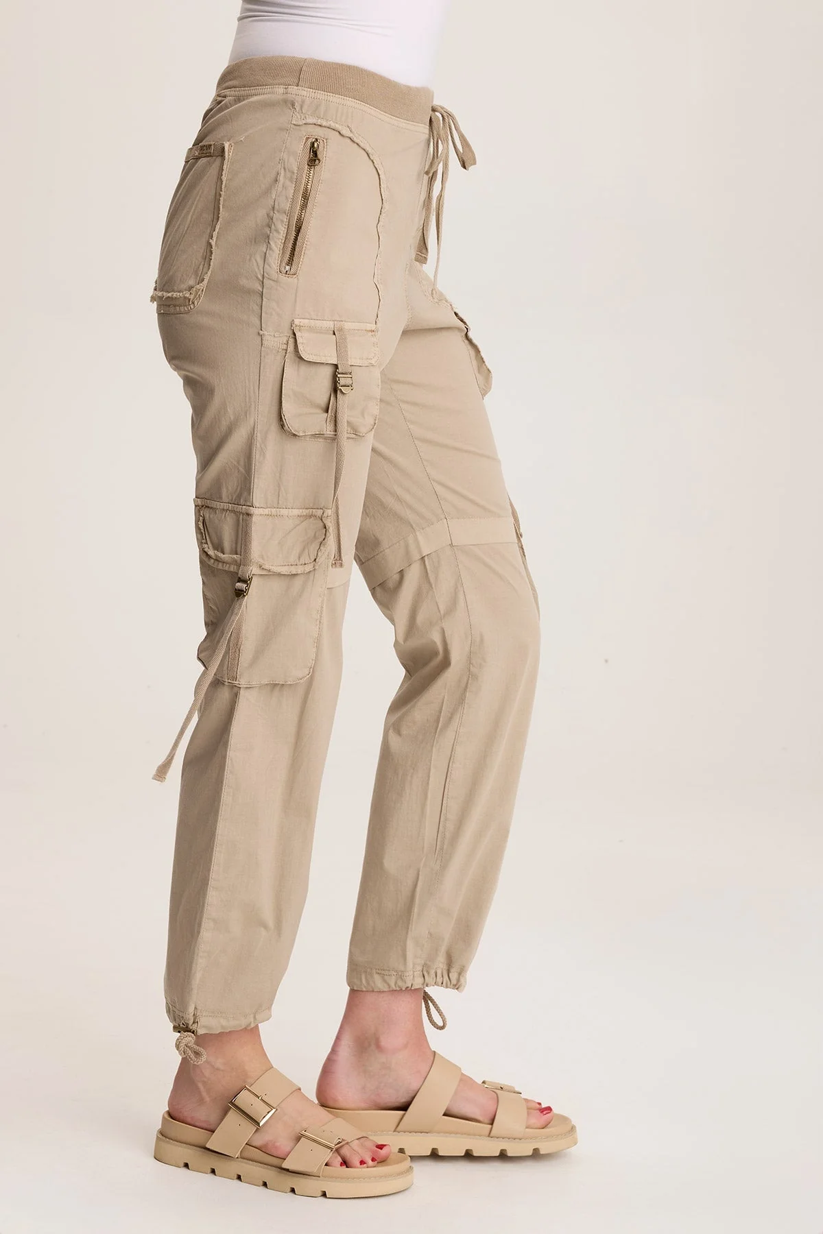 Jillit Poplin Cargo Jogger Crop Pant - Easypint