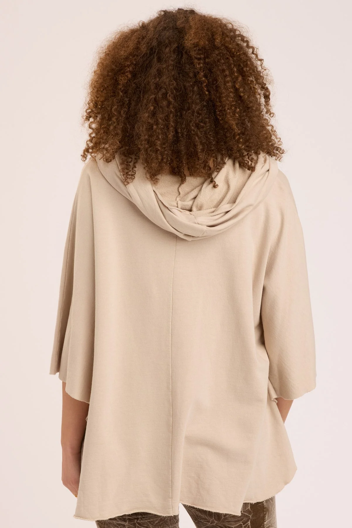 Paige Poncho - Easypint